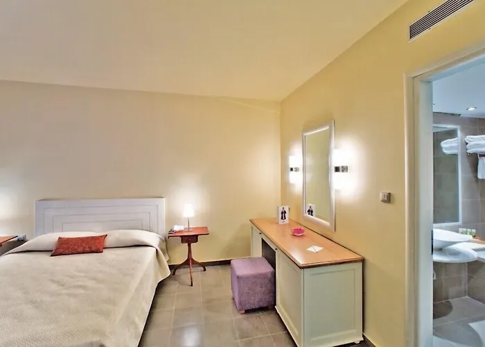 Megisti Hotel מלון